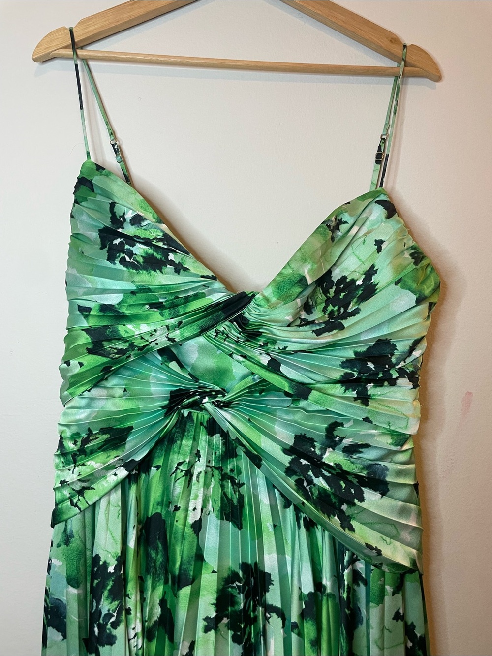 Acler Green Floral Twist-Front Maxi Dress - Picture 3 of 10
